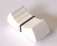 Knopje voor fader 10X25MM MLD WHITE